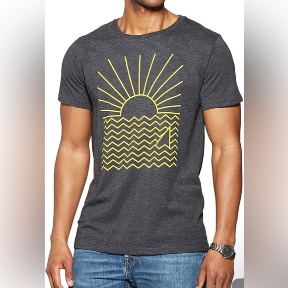‼️SOLD‼️SunRise Graphic Print Dark Gray T-Shirt Adult XL Goodfellow Cotton Blend - Picture 3 of 3
